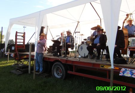 Runwell's Diamond Jubilee celebration picnic in the Park