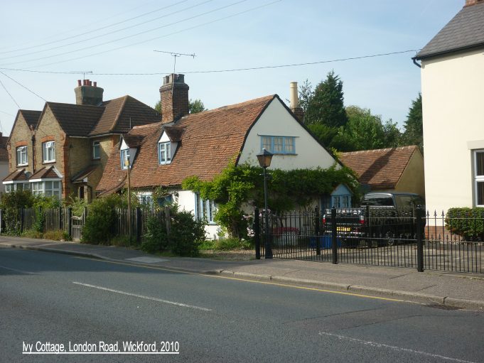 Ivy Cottage, London Road