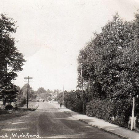 Postcard views (2) of Wickford