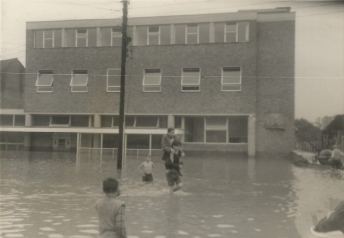Some Personal Photographs from the 1958 Flood. | Andrea Paterson